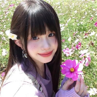 坐在门口的幽灵 海报